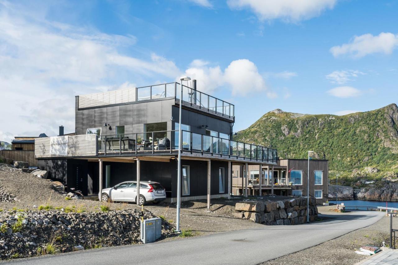 Nydelig Moderne Villa Med Fantastisk Beliggenhet. Kabelvåg Extérieur photo
